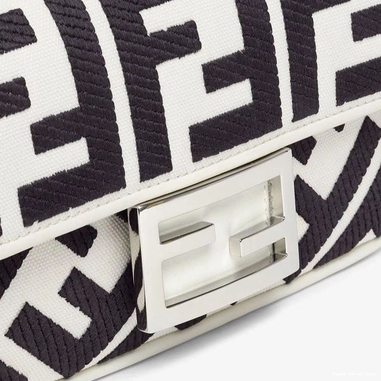 Affordable Canvas In Baguette FF Bag Black Motif Fendi White Mini 0707